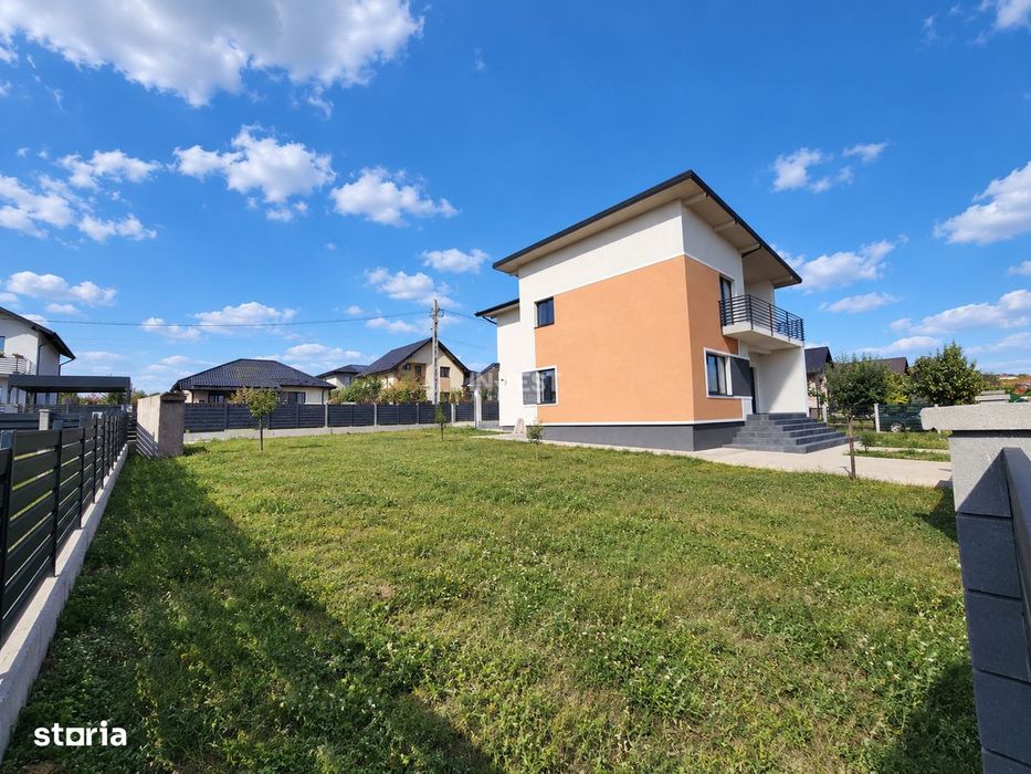 Casa Individuala , 4 Camere, 130 Mp Utili , 650 Mp Teren- Valea Adanca