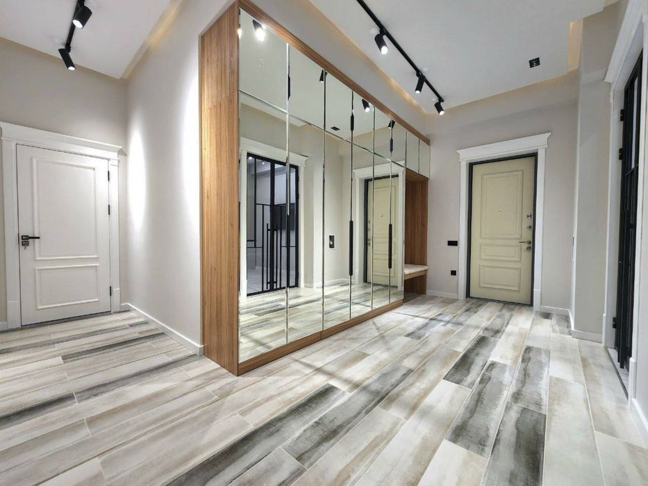 Стильная 3х комнатная квартира в центре города! Госпитальный, Мирабад