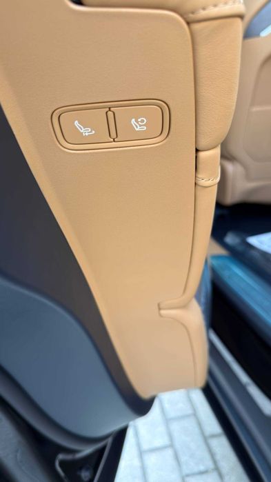 Продам новый Zeekr 9x Ultra