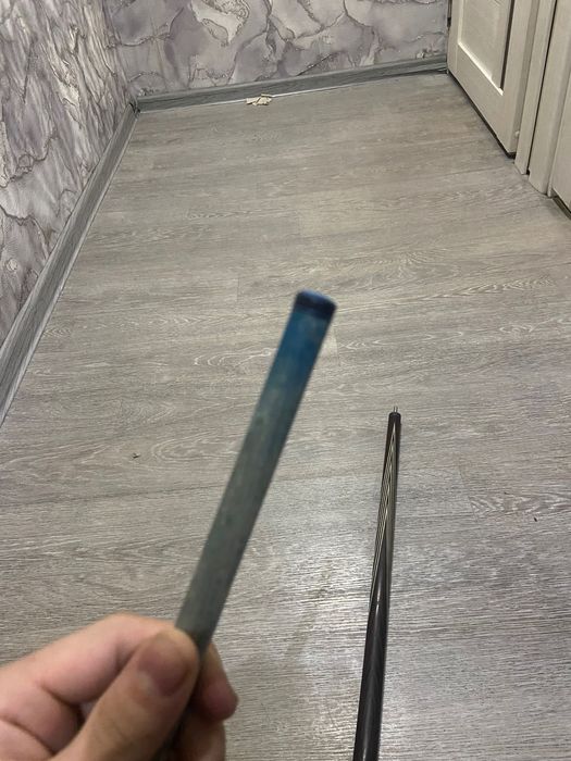 Бильярдный кий с кейсом