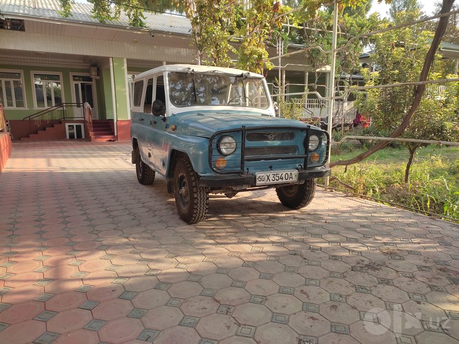 Uaz 469 sotiladi