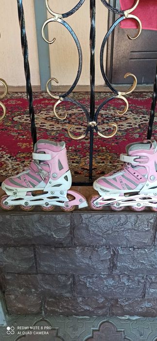 Продам роликовые коньки для девочек