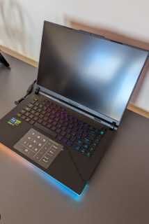 Asus ROG Strix SCAR 16