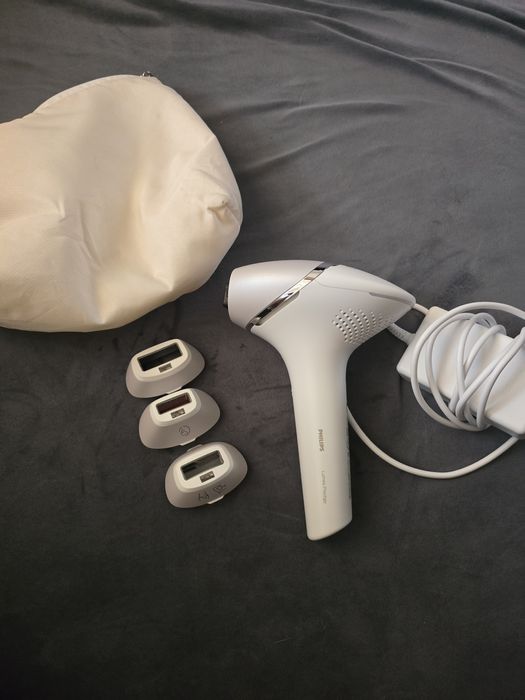 Aparat epilare definitiva Philips Lumea Prestige