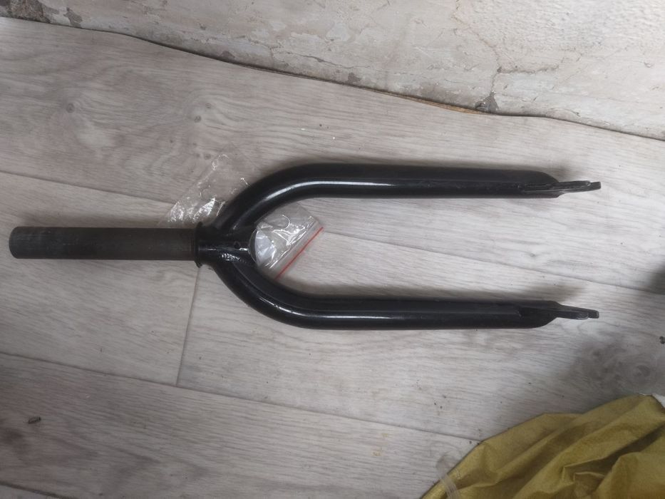 Продам bmx запчасти