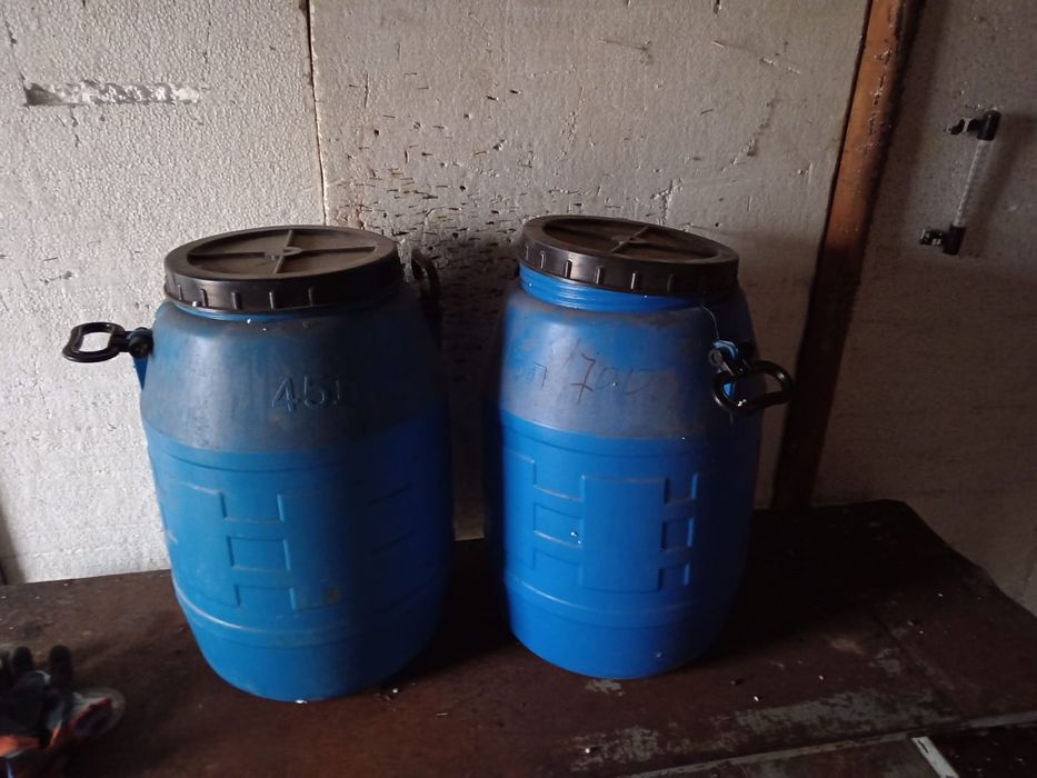 Продам две бочки
