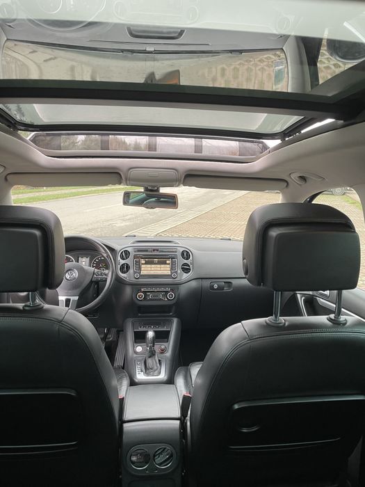 Volkswagen tiguan  model Carat