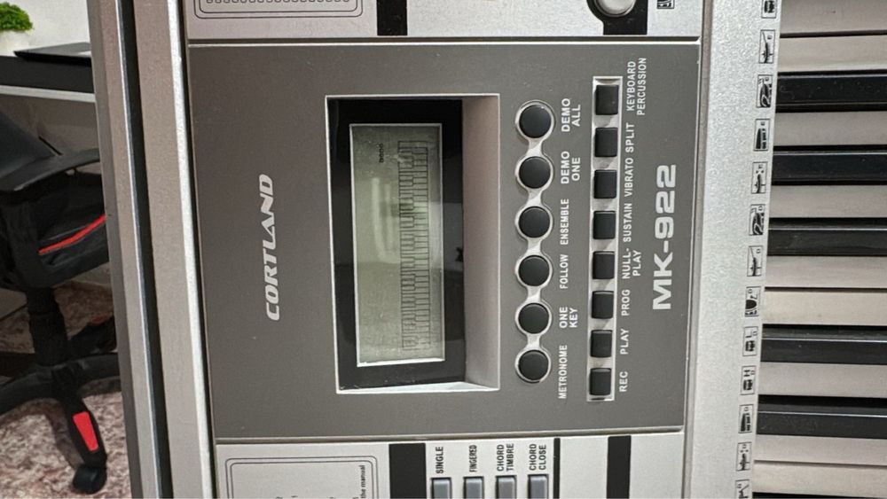 Синтезатор Cortland MK-882
