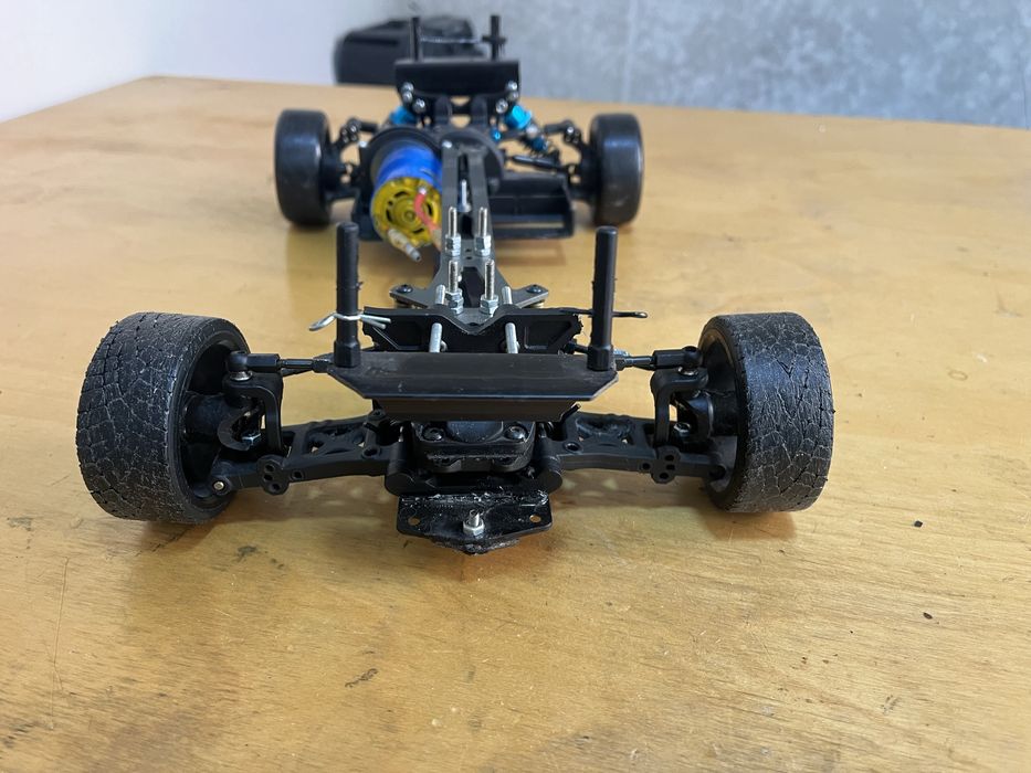 1/10 дрифм мошина без електроника