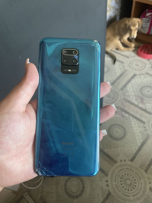 Пролается телефон Redmi Note 9S
