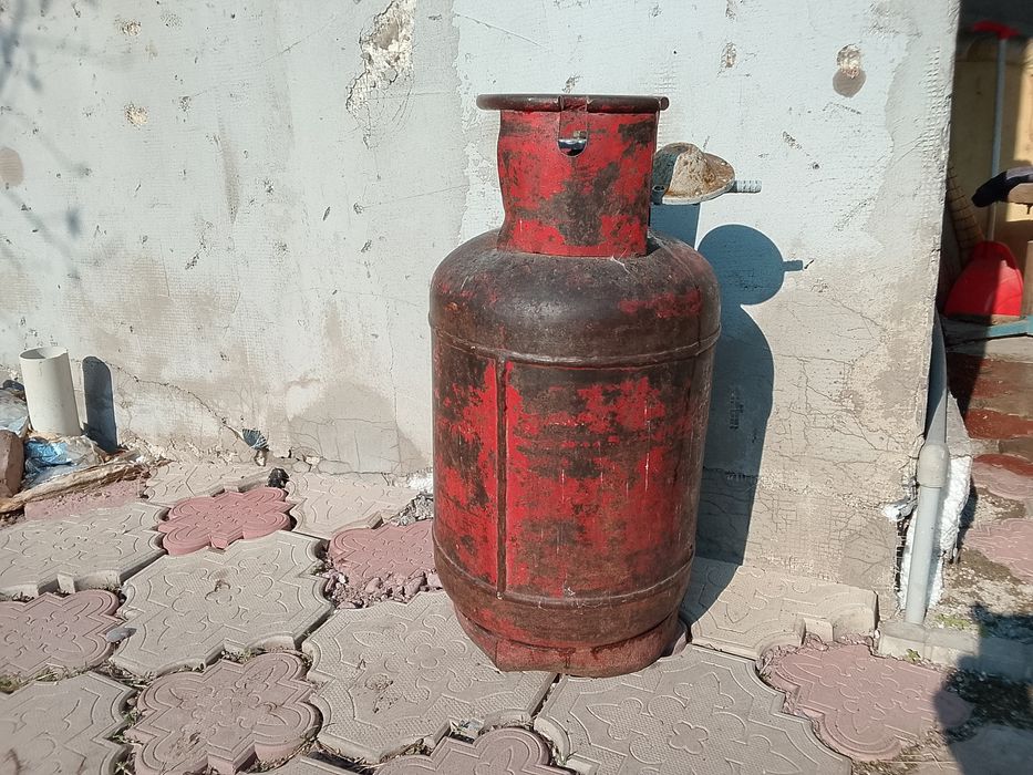 Продам газ балон