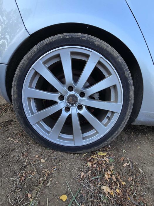 •Продавам Голф 5 2.0tdi 140кс. BKD на ЧАСТИ имам части и за други коли