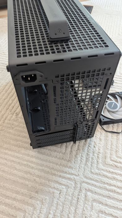 Корпус ПК Jonsbo Z20
