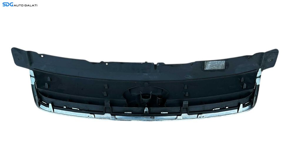 Grila Centrala cu Emblema Sigla de pe Bara Spoiler Ford Kuga 1 2008 - 2013 Cod 8V41-8200-AC [L5335]