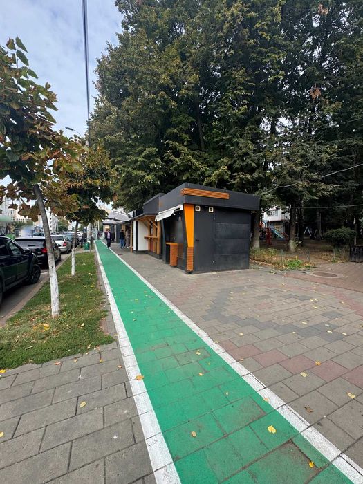 Închiriez chioșc comercial 7 m² – zona Primăverii, Botoșani