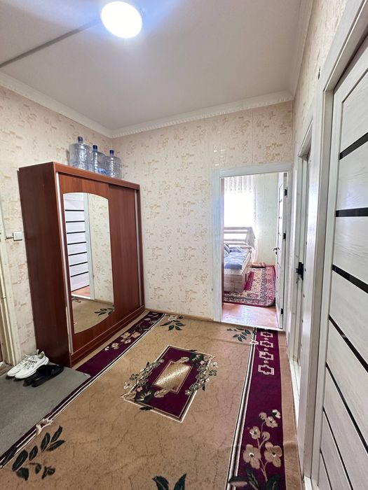 Ibn sino 2 da kvartira sotiladi