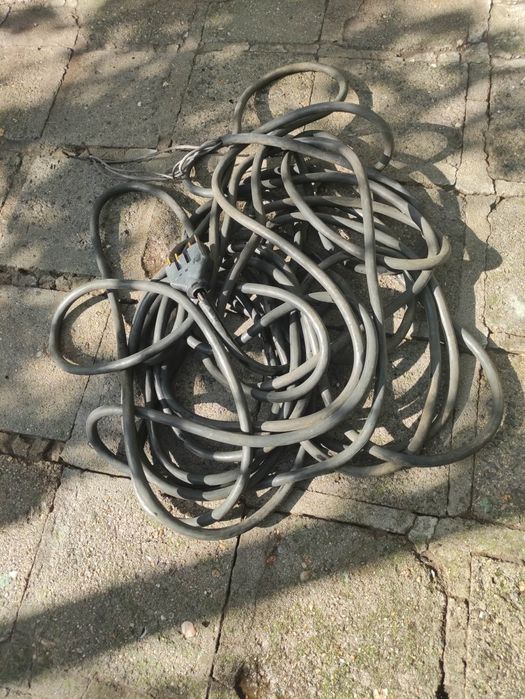 Ел кабел трифазен многожилен