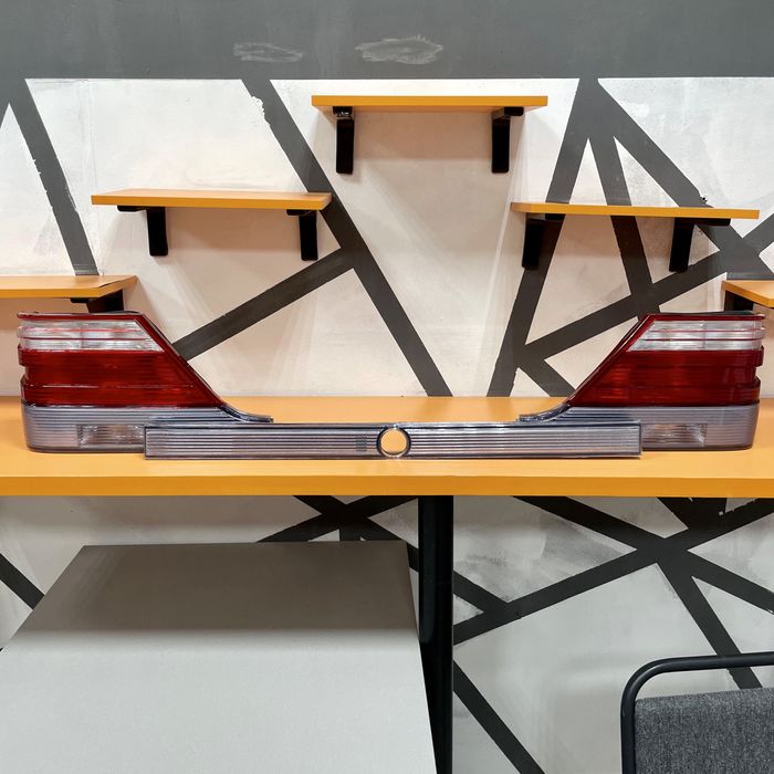 Задние фонари/плафоны комплект Мерседес 140 Кабан