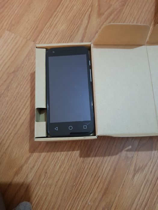 Lot telefoane Vodafone noi in cutie