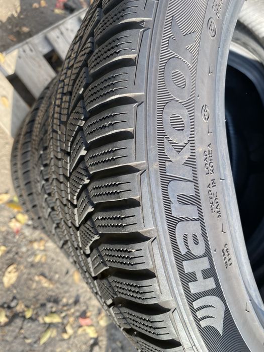 Шины 245/45/17 комплект бу ханкок