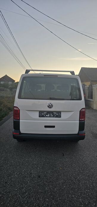 VW, t6, an 2019, locuri 8+1