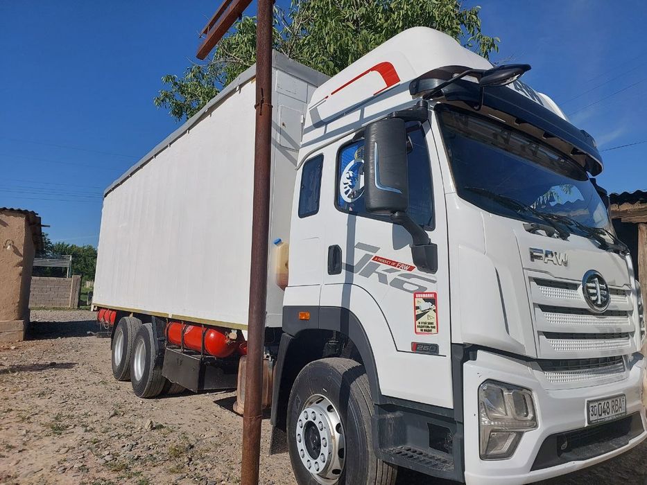 Faw yuk avtomashinasi