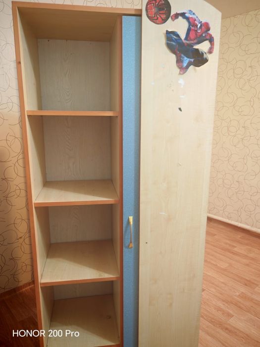Отдам даром шкафы