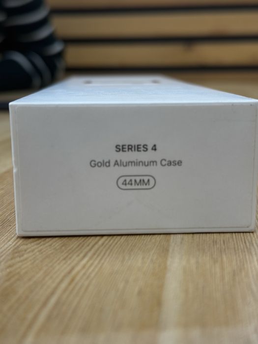 Apple Watch 4ser 44mm Gold