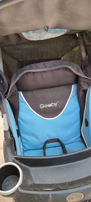 Детская коляска трехколесная.  Удобная в использовании. В рабочем сост