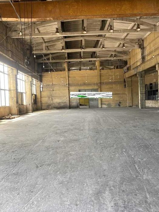 Дава се под наем Промишлена сграда в Пловдив, Индустриална зона - Юг - 1050 кв.м за 2550 € - Снимка #2