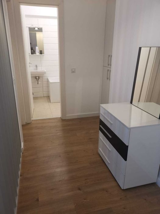 Apartament 2 camere de inchiriat (parcare acoperita), zona VIVO MALL