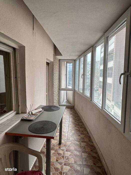 3 camere Victoriei, 3 min de metrou,Centrala Proprie + loc de Parcare