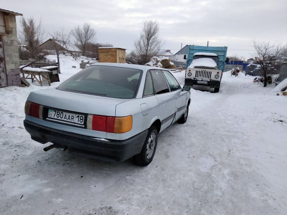 Тез арада машина сатылады