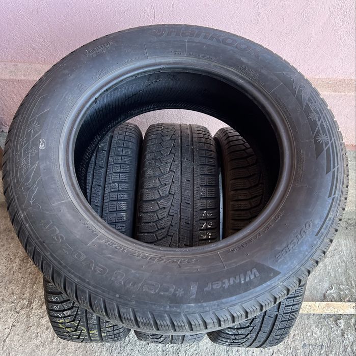 225 65 17 anvelope iarna Hankook 4 bucati