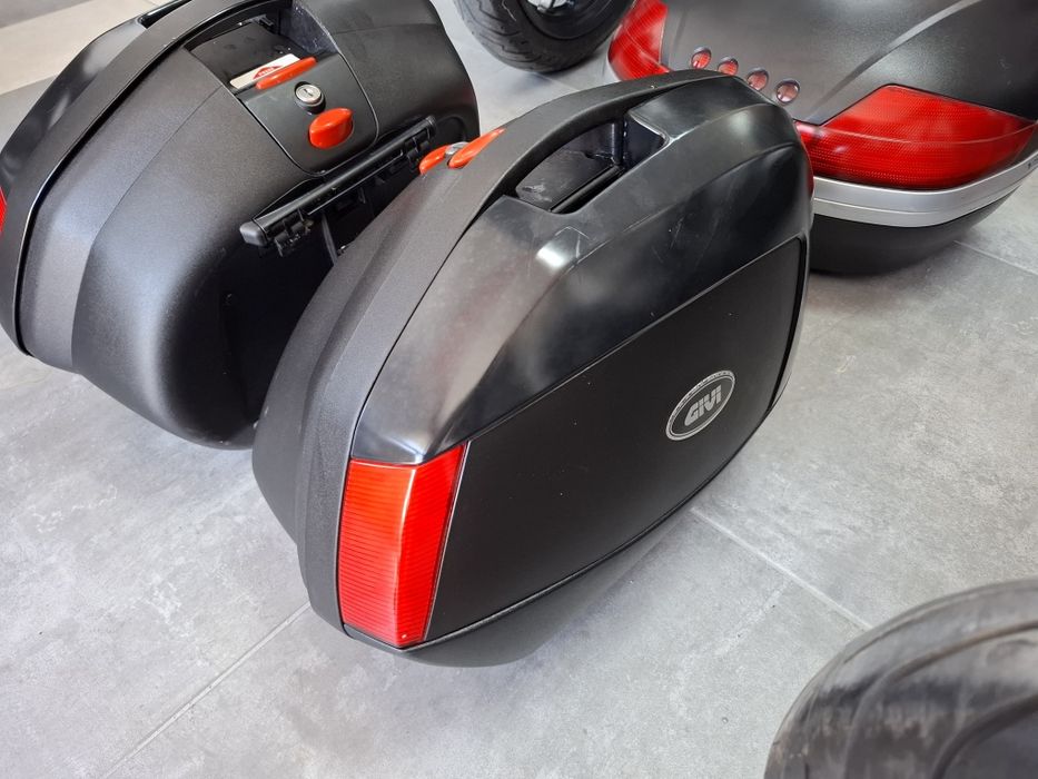 Багажен куфар за скутер / Багажни куфари / топ каса за мотор