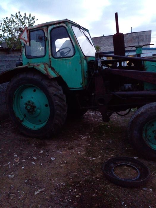Продам трактор ЮМЗ 6.