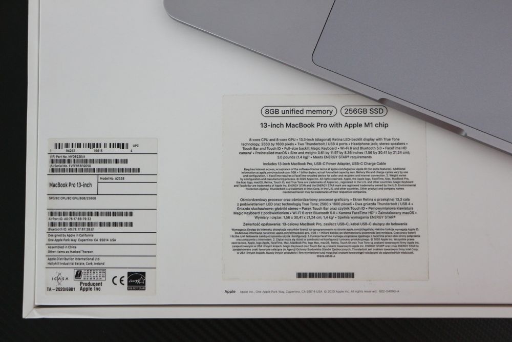 Apple Macbook Pro M1, Touch Bar, 13.8" ca nou, Full box