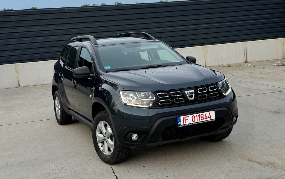 Dacia Duster Incalzire scaune, camera marșarier, posibilitate rate