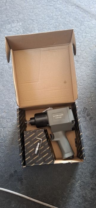 Пневматичен ударен гайковерт