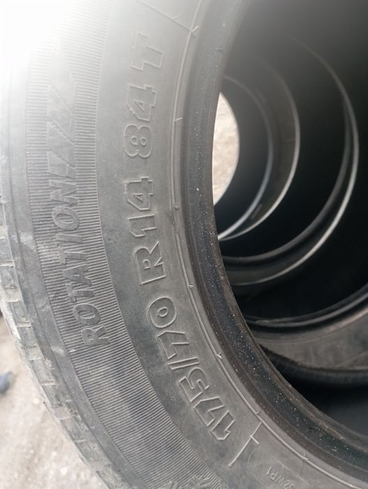 Покрышки зимние б/у