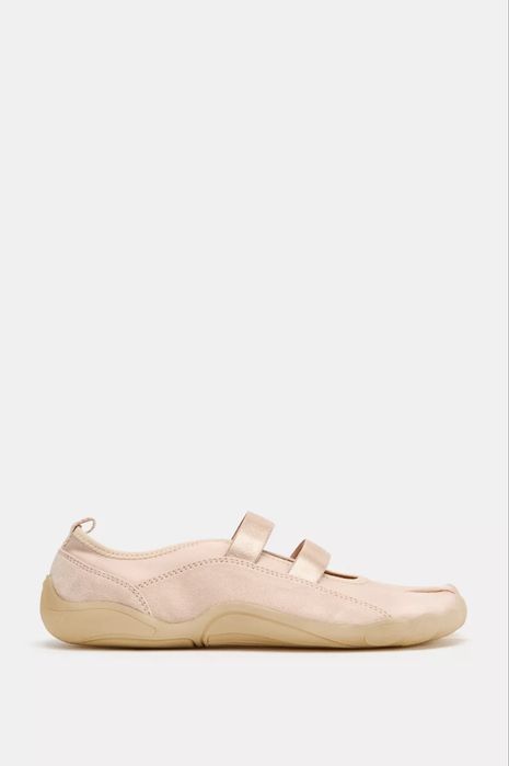 Уникальные таби-балетки в пудровом цвете от ZARA