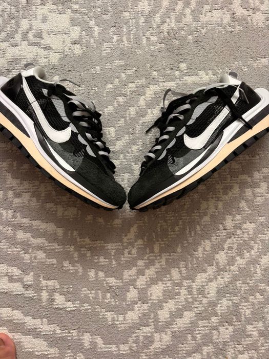 Nike sacai 41 size