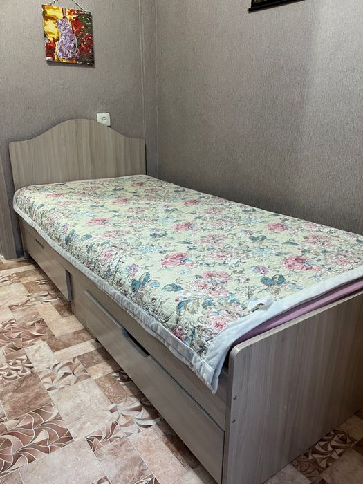Кровать в отличном состоянии