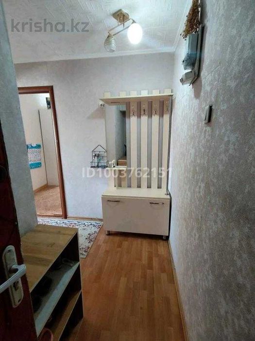 Продается 2х ком, 2 мкр Аида Империя