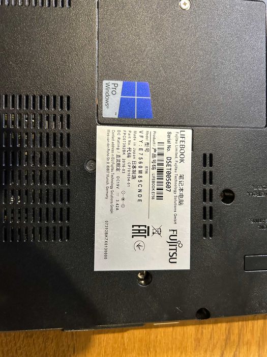 Laptop Fujitsu Lifebook E756, I5, 8GB RAM, 120GB SSD