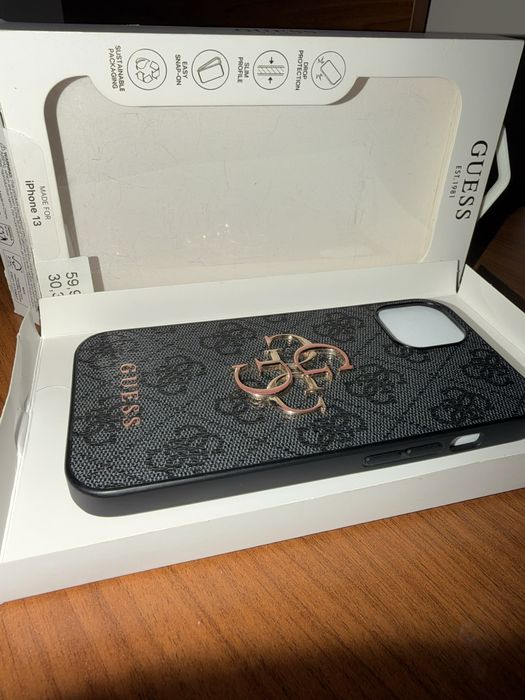 Iphone 13 калъф GUESS