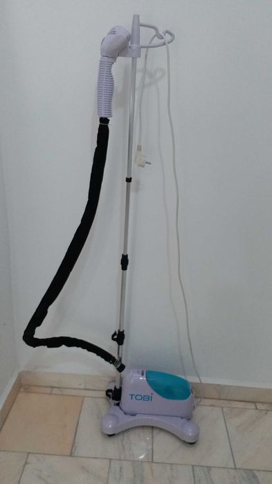 Statie Profesionala de Călcat cu Abur,Stativ cu Roti si Suport Umeraș