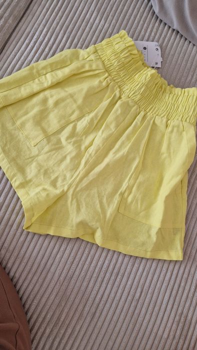 Ленени Къси гащи Bershka