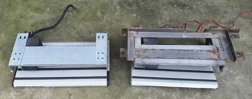 Scarite electrice de la LIPPERT , tip Thule,o singura treapta, defecte