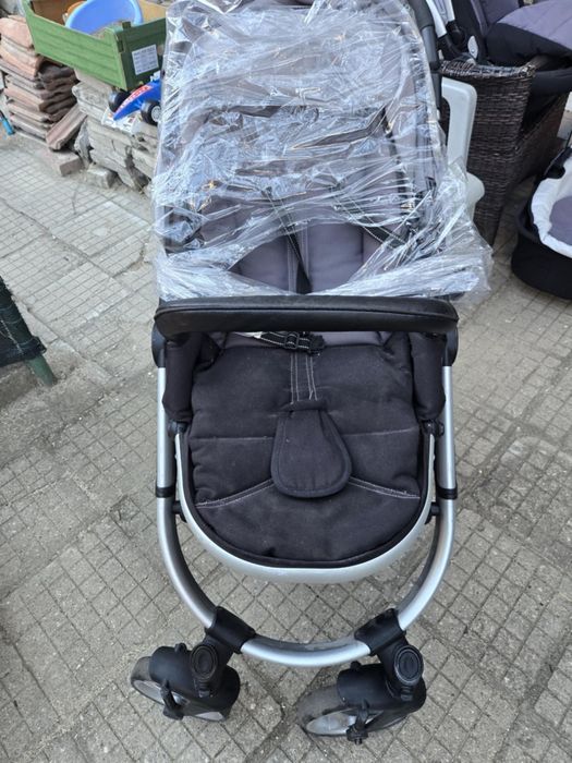 Бебешка количка с кошче за кола за новородено